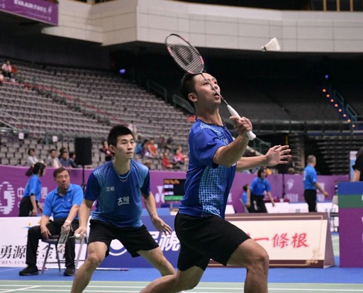 足以成为国 足以成为国