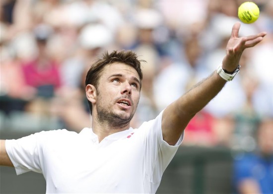 相较于佩雷 相较于佩雷